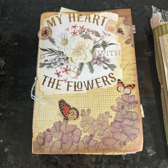 4 Pcs Bound Junk Journal Signatures Handcrafted Unique One of a Kind - Picture 12 of 14